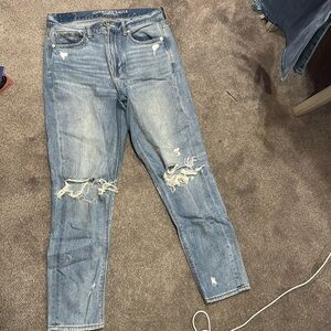 American eagle mom jeans